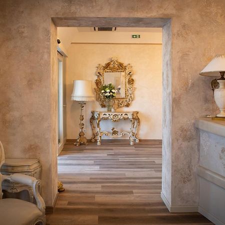 Hotel Della Rosa Ancona Esterno foto