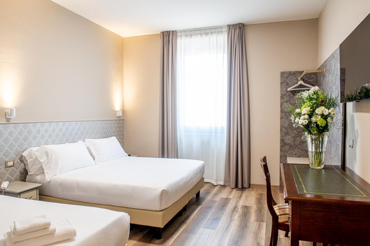 Hotel Della Rosa Ancona Esterno foto