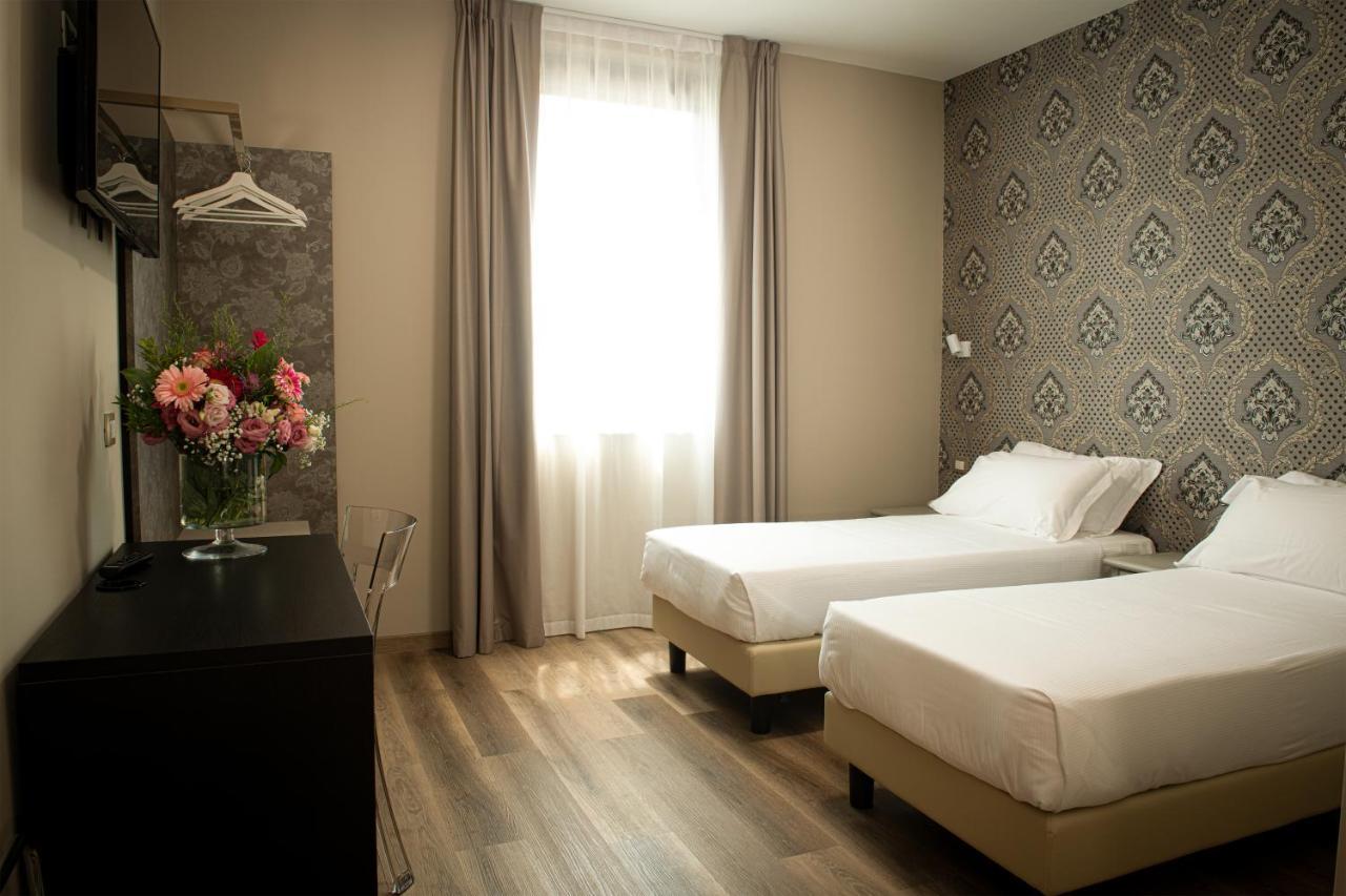 Hotel Della Rosa Ancona Esterno foto