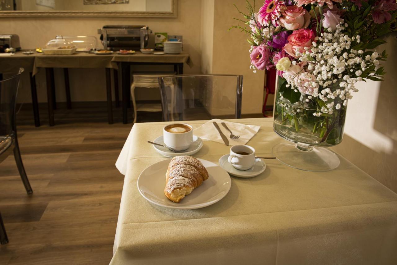 Hotel Della Rosa Ancona Esterno foto