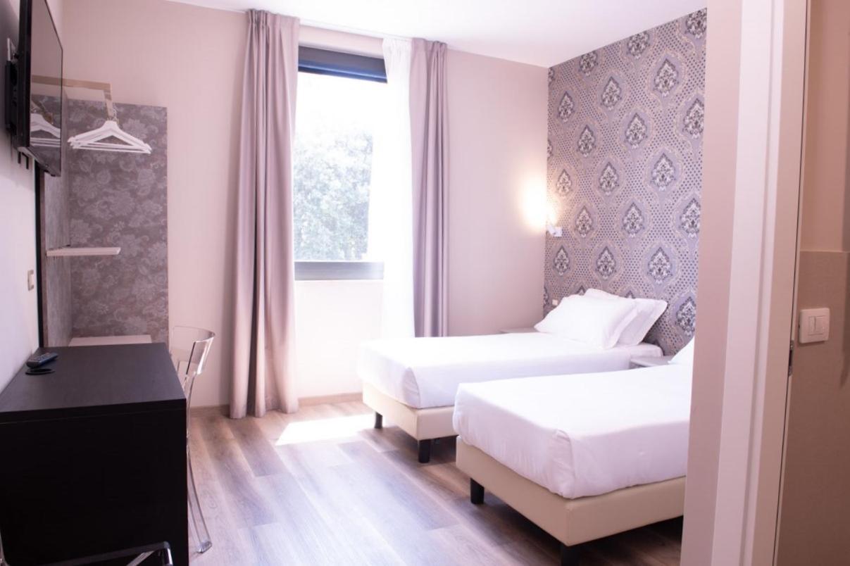 Hotel Della Rosa Ancona Esterno foto